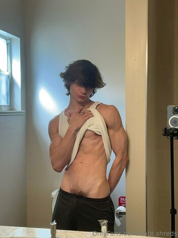 nate.shreds