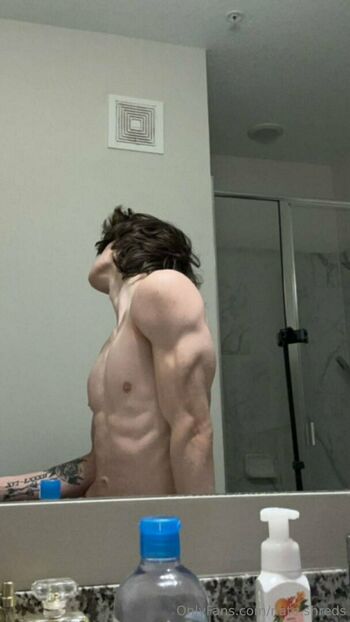 nate.shreds
