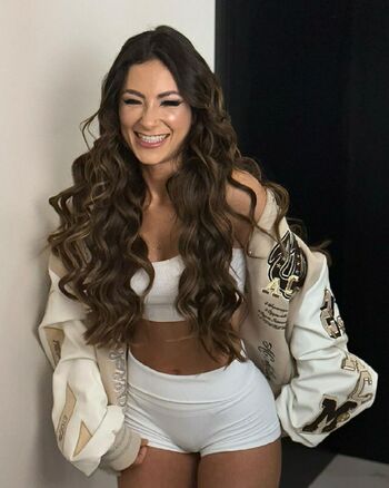 Nathalia Valente