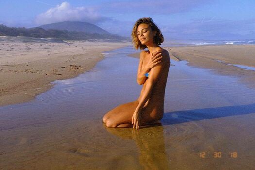 Nathalie Kelley