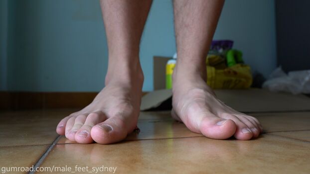 nathan_feet