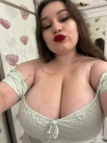 naughty_v1xen