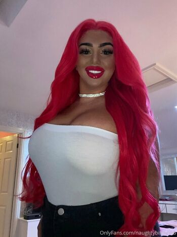 naughtybitchhh8