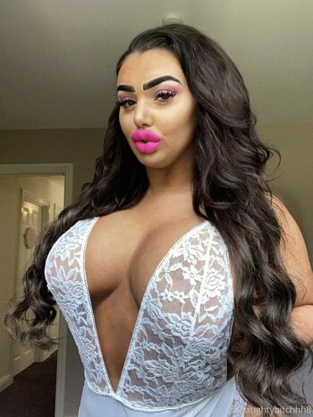 naughtybitchhh8
