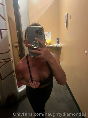 naughtydiamond11