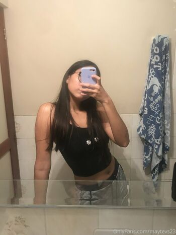 naughtylatinagirl