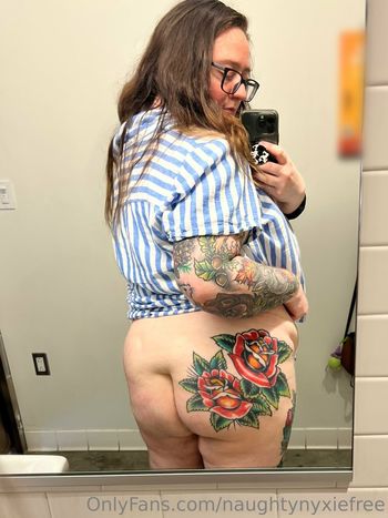 naughtynyxiefree