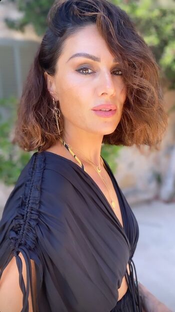 Nazan Eckes