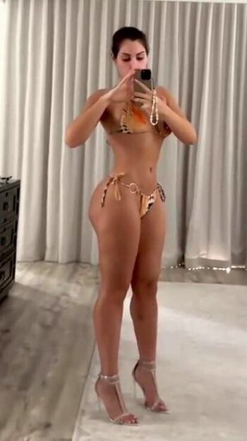 Nazanin Kavari