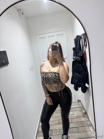 nelielovet