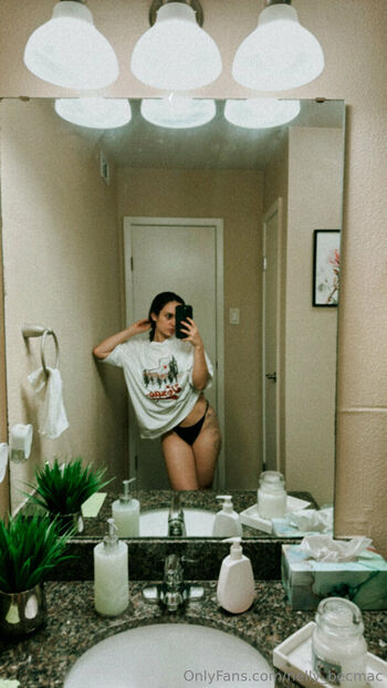 Nelly Becmac