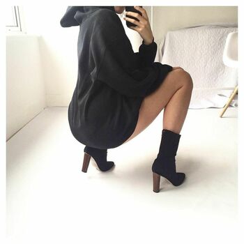 Nelly London