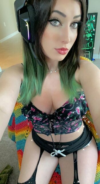 neon__jade