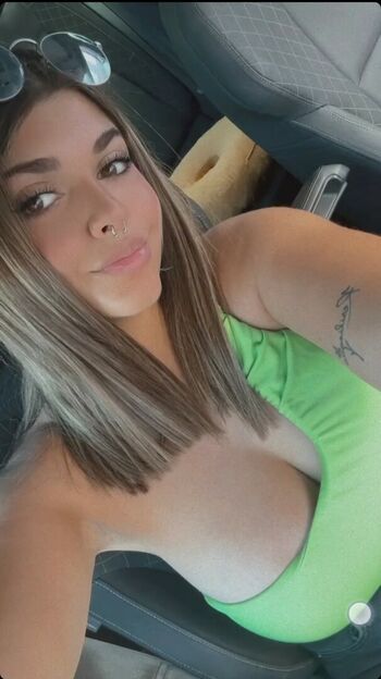 Nerea1611bt