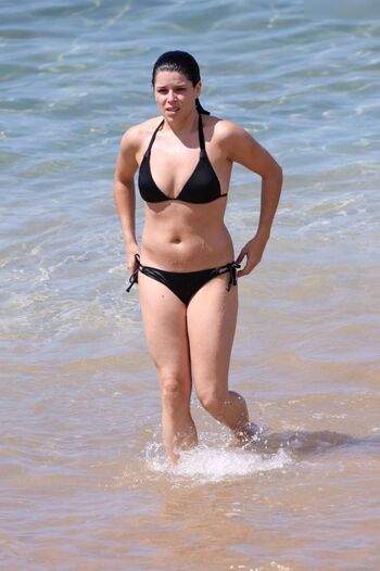Neve Campbell