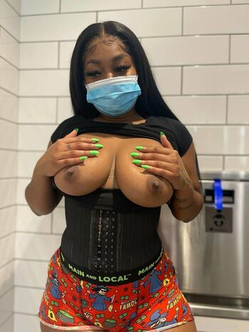 nevvycakes