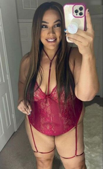 Nia Jax