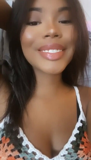 nianaccixxx