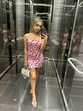 nicol_brown