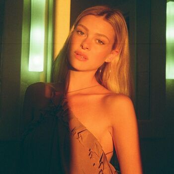 Nicola Peltz