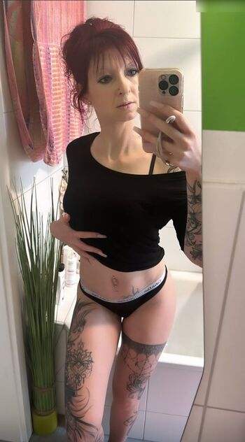 Nicole Anna