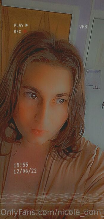 nicole_dom_trap