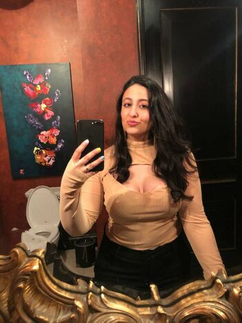 Nicole Enayati