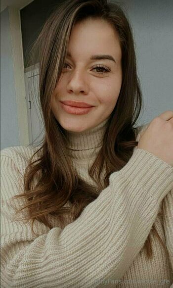 nicole_gfe