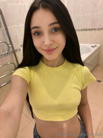 nicole_gfe
