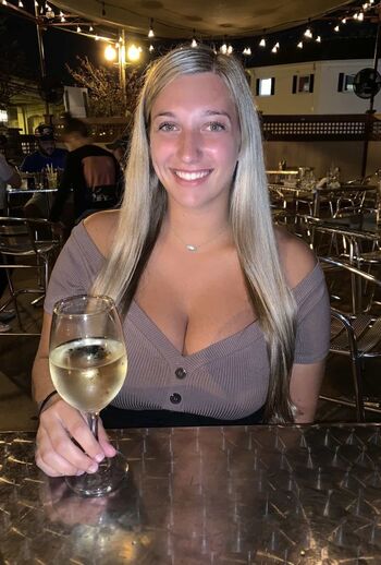 Nicole Mangione