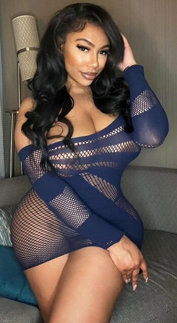 Nicole Sky
