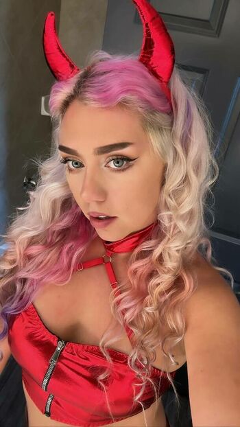 Nicole Skyes