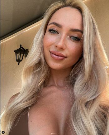 nicolee_be