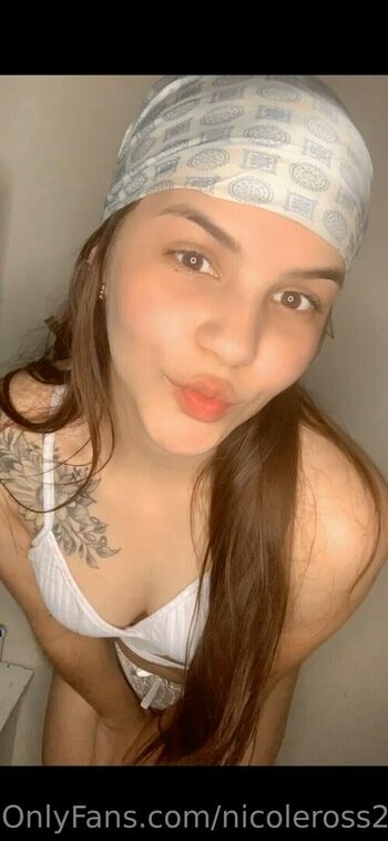 nicoleross23