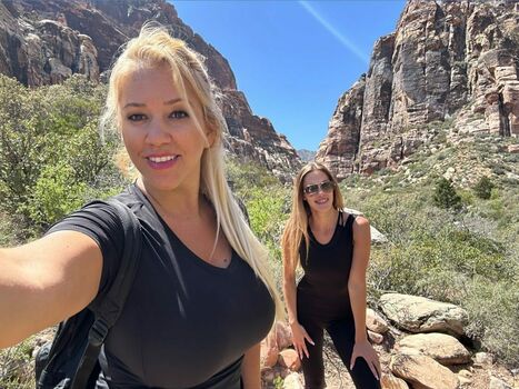 Nicolle A