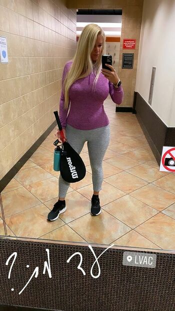 Nicolle A