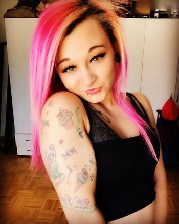 niikytaaa