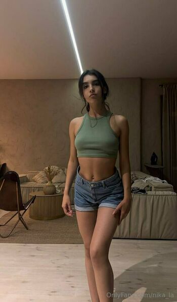 nika_la