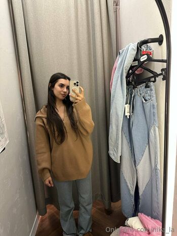 nika_la