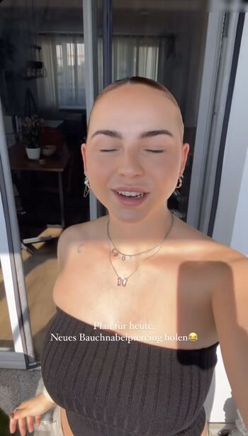 Nika Sophie