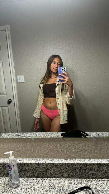 Nikita Crump