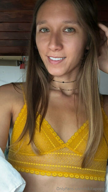 Nikita Crump