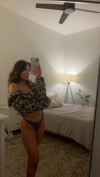 Nikki_444