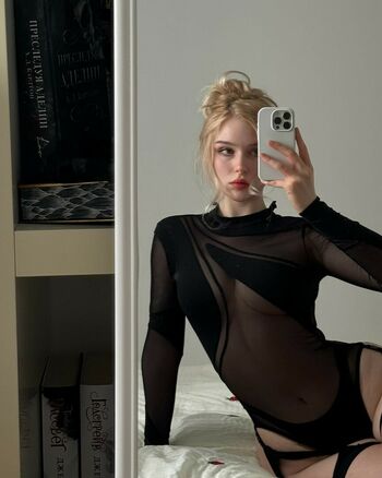 Nikki Beiar
