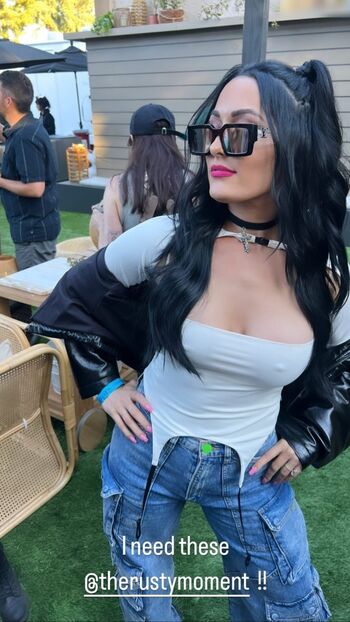 Nikki Bella