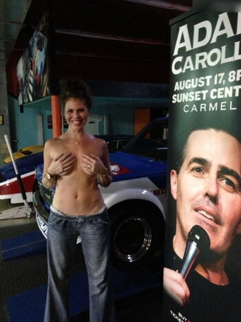 Nikki Cox