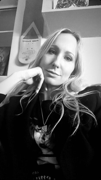 Nikki Glaser