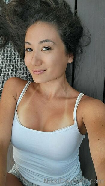nikkidavisxo
