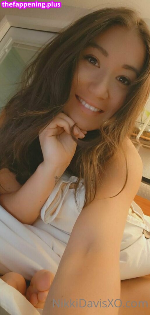 nikkidavisxo