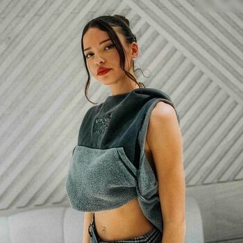 Nina Chuba